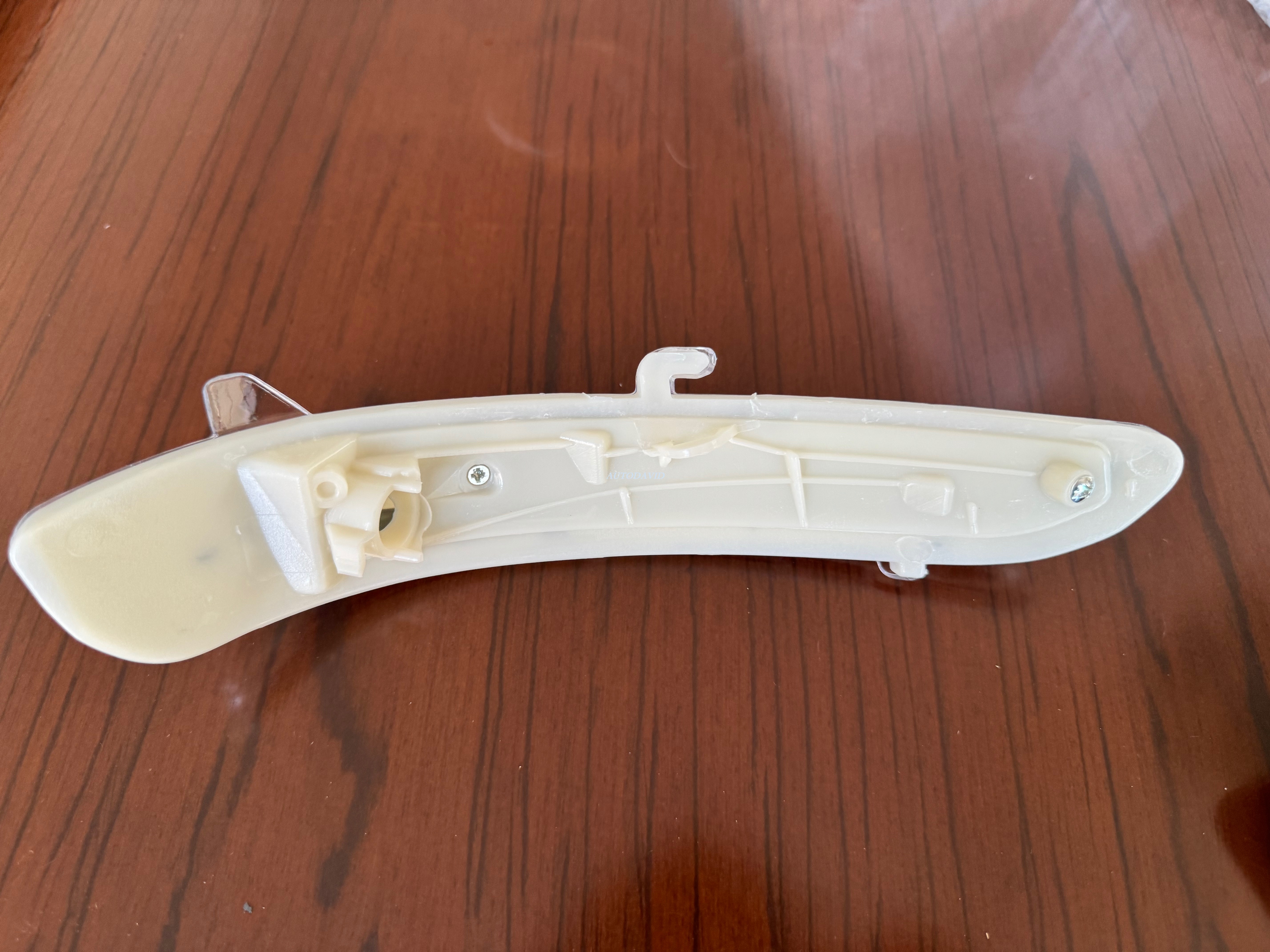 DOOR MIRROR SIDE LAMP LED PEUGEOT 208 2013 OEM：1607512580 DVD41-0101-03