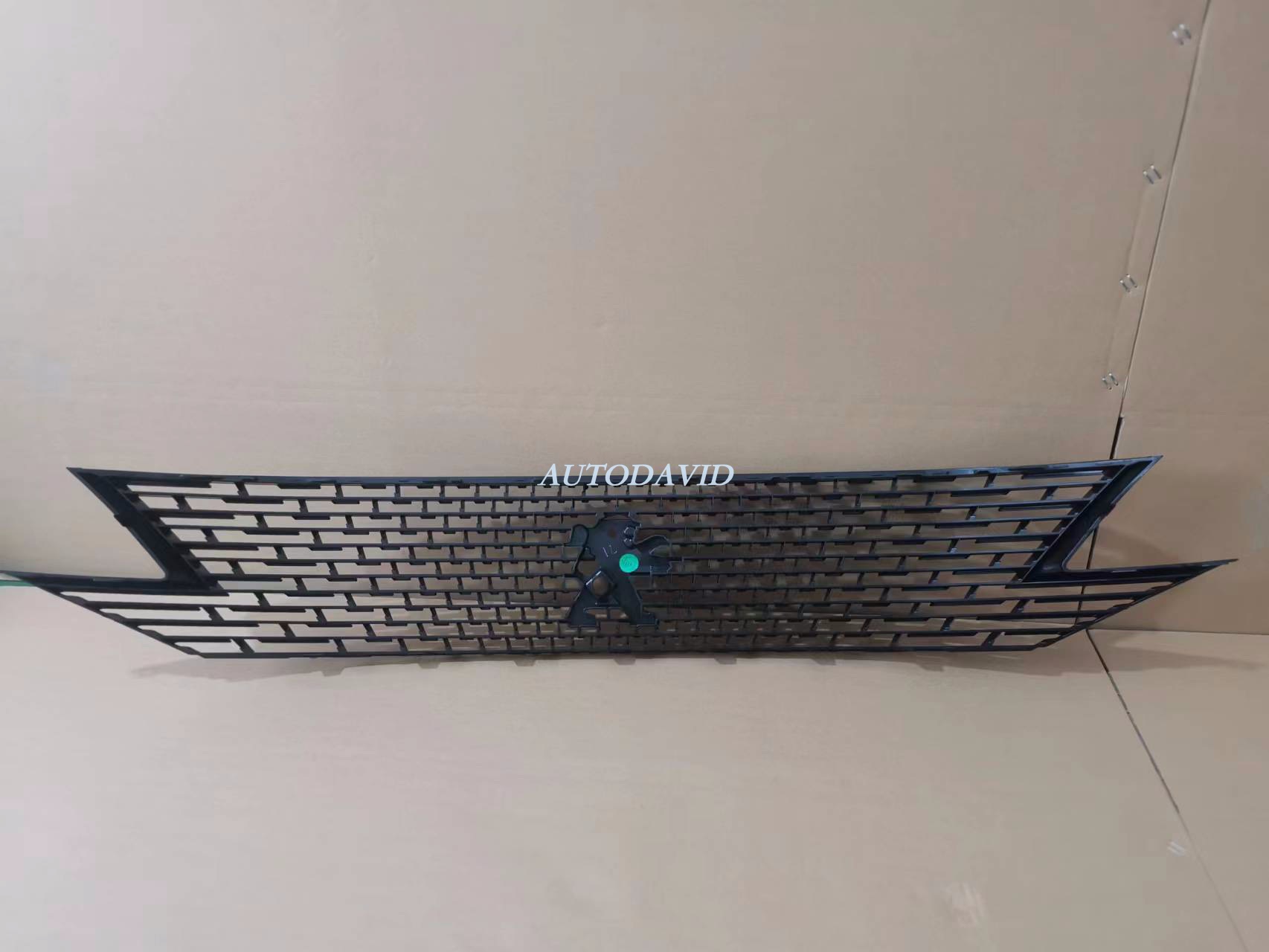 FRONT GRILLE CHROMED PEUGEOT 3008 2019 OEM:YL01781580 DVD66-0701-05