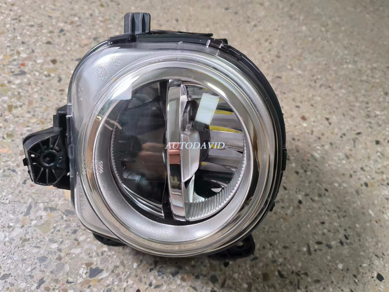FOG LAMP LED BMW X5F15 F85/X3F25/X4F26/X6 F16 OEM：LH 63177317251/RH 63177317252 DVD29-0403