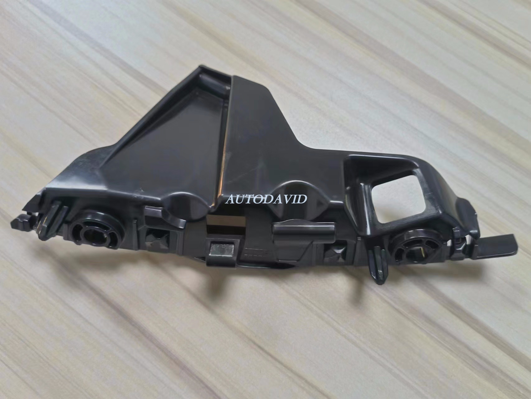 FRONT BUMPER BRACKET PEUGEOT 208 2019 OEM:1649826580 DVD56-0701-17