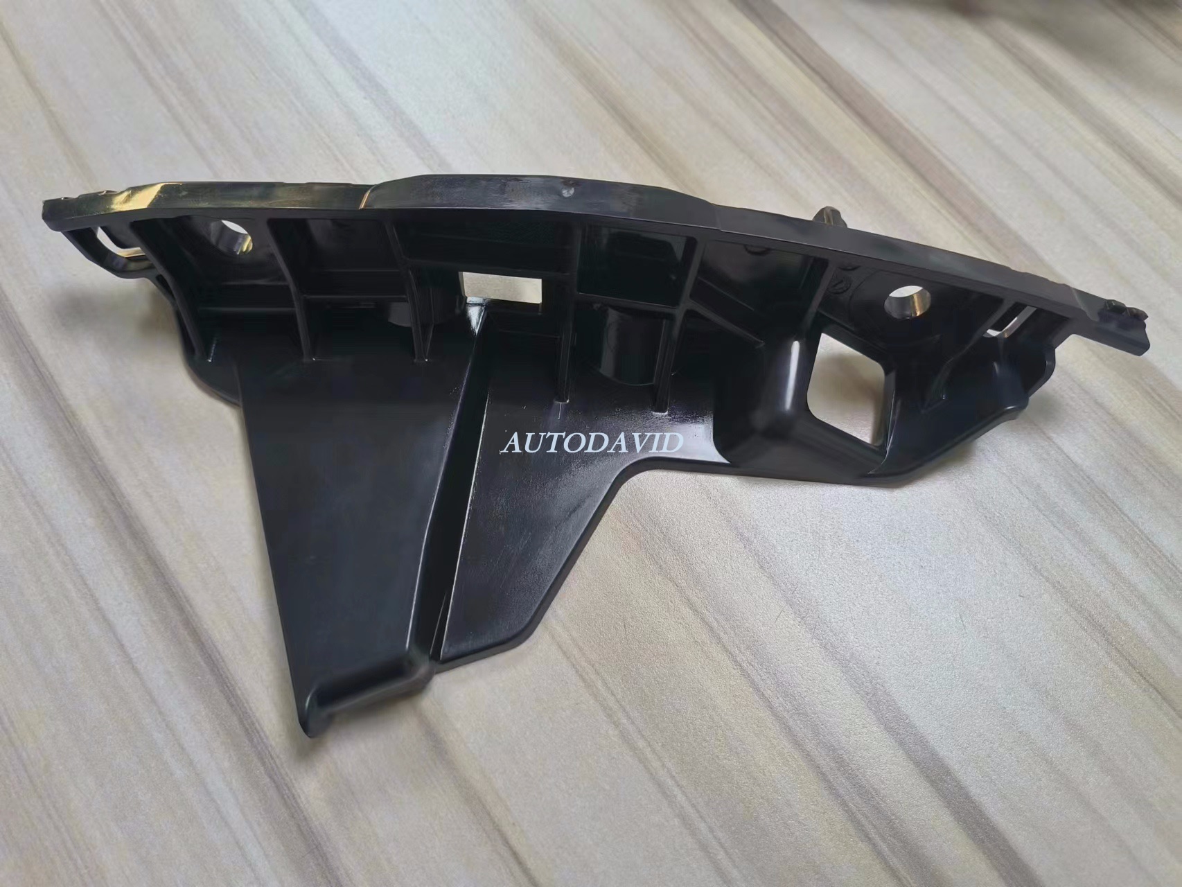 FRONT BUMPER BRACKET PEUGEOT 208 2019 OEM:1649826580 DVD56-0701-17