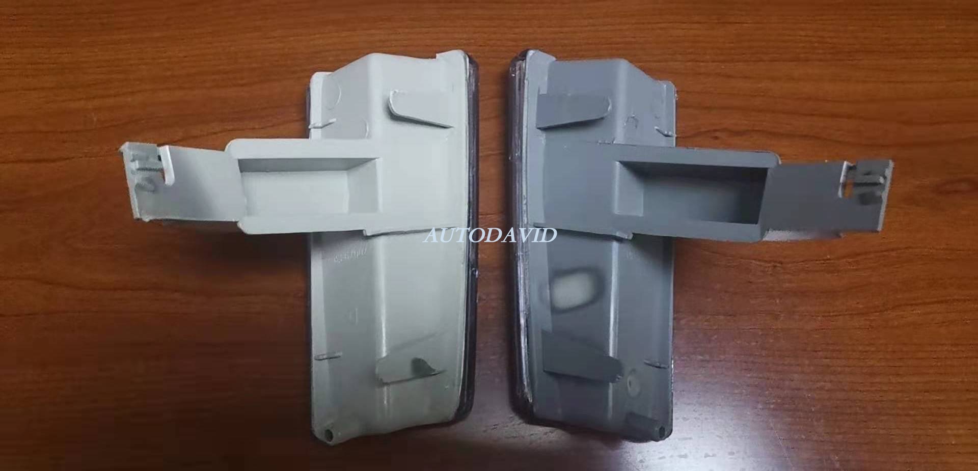 SIDE LAMP RENAULT TRAFIC MK1 1987 OEM：7700793306 DVD6304-0401