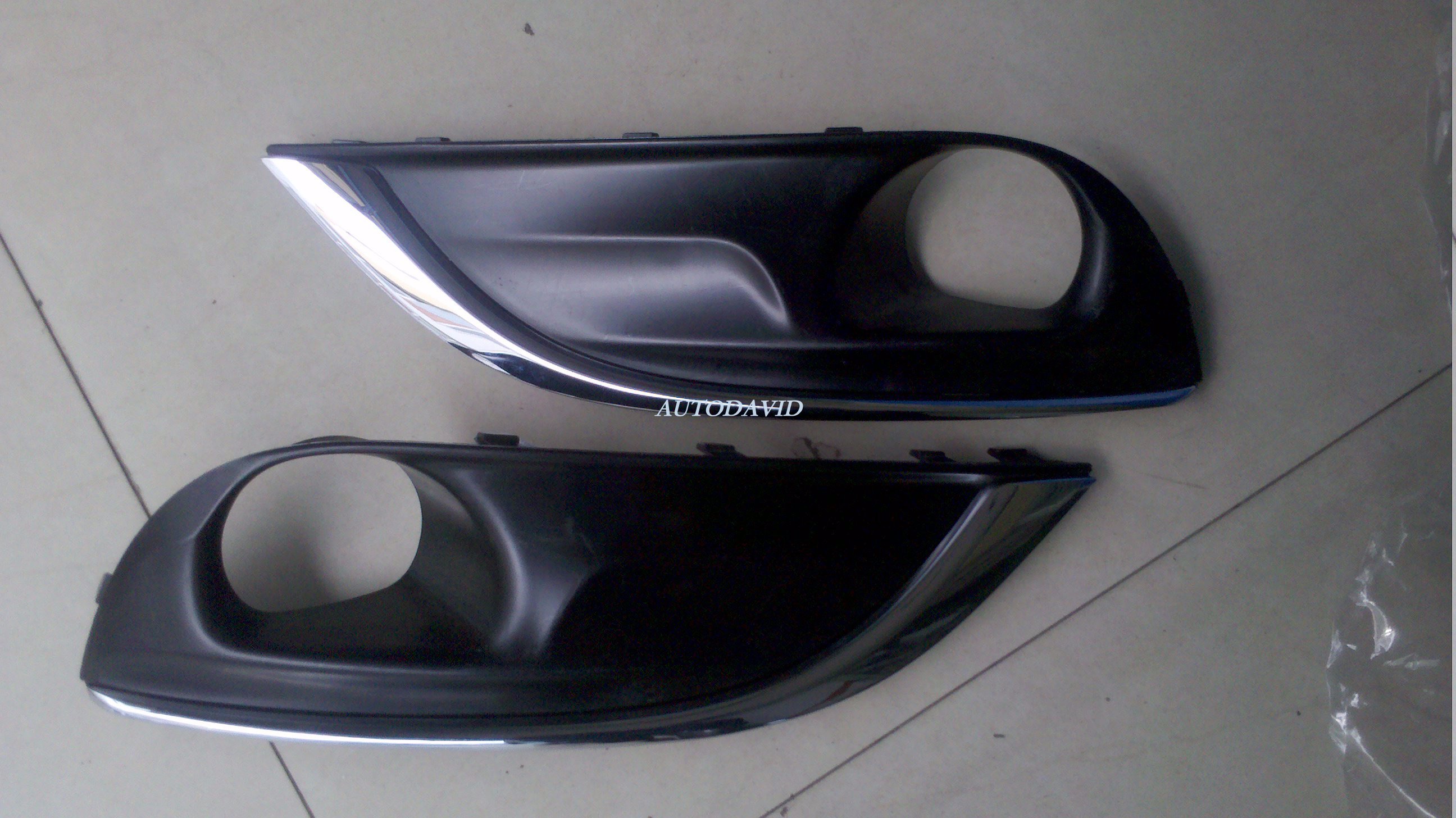 FOG LAMP CASE COMPLETE CHROMED PEUGEOT 308 TX3 2013 CN OEM：LH 1607766180/RH 1607766280 DVD1501-0701-05