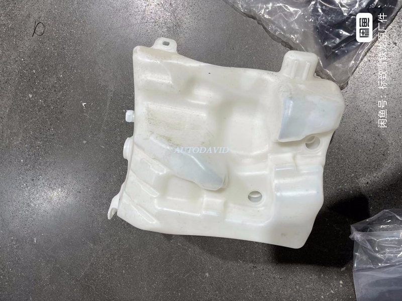 WATER TANK DOUBLE HOLE CITRON DS5 2013 OEM：6431Q3 DVD5203-1502