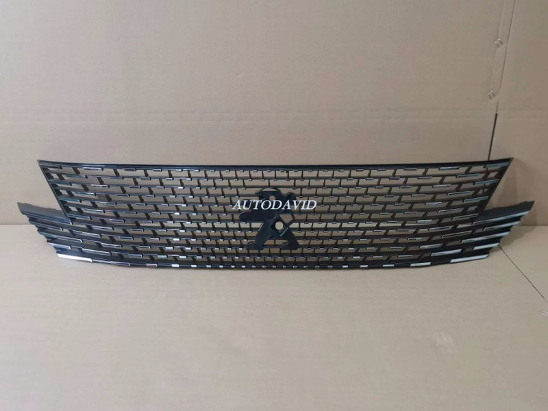 FRONT GRILLE CHROMED PEUGEOT 3008 2019 OEM:YL01781580 DVD66-0701-05