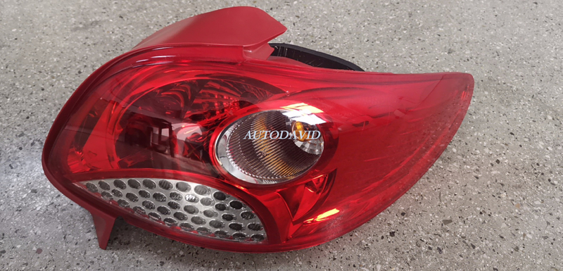 TAIL LAMP COMPLETE PEUGEOT 207/206+ 2008 OEM：LH 6351GV/RH 6350GV DVD14-0303