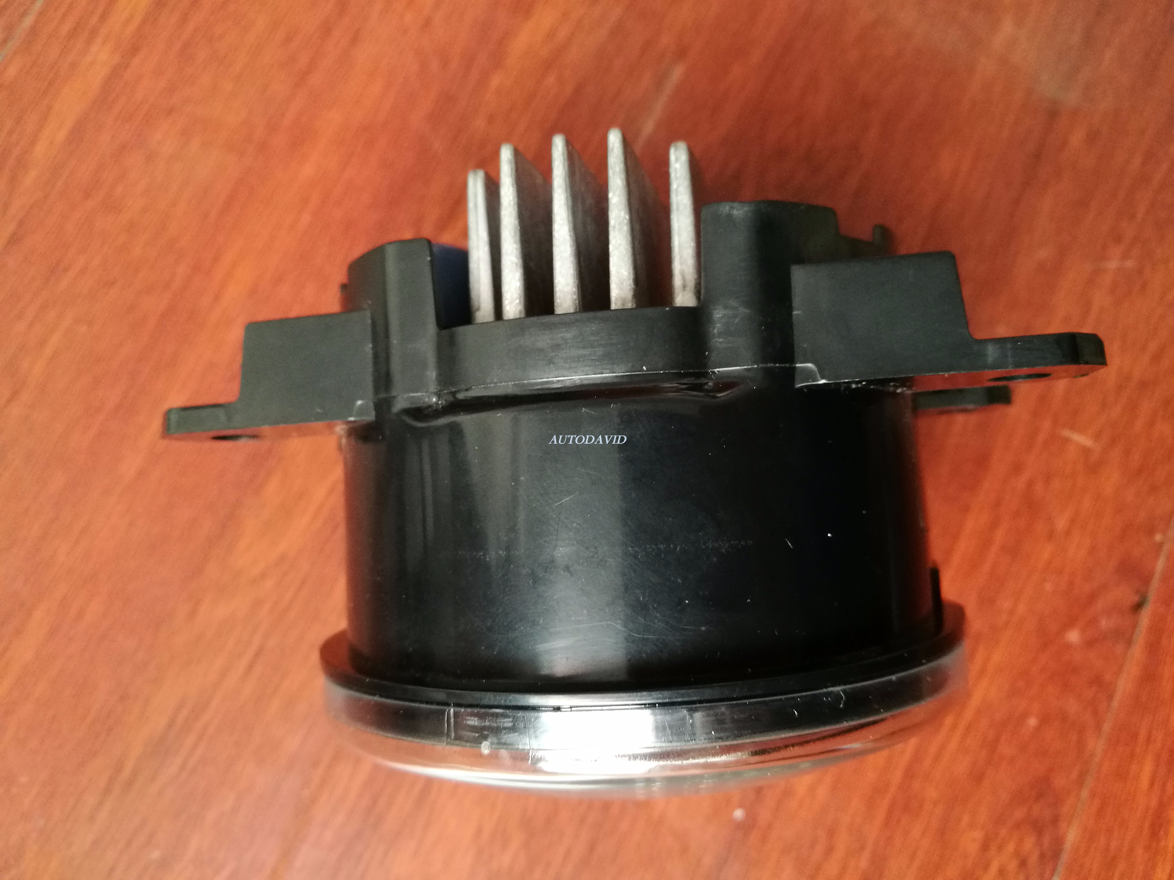 FOG LAMP LED TRIM PEUGEOT 508 W23R 2015 OEM：9807432580/9811333380 DVD18-0402