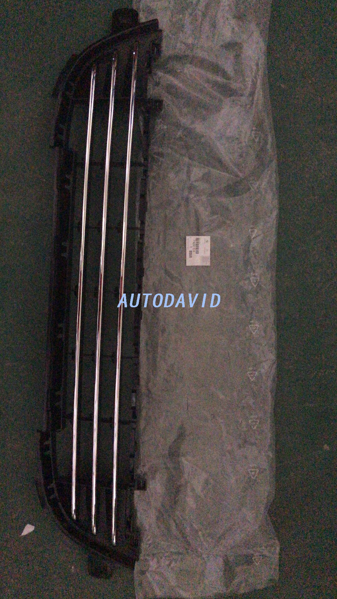 FRONT GRILLE CHROMED COMPLETE CHROMED PEUGEOT 207 2008 OEM：7422C4 DVD43-0701-09