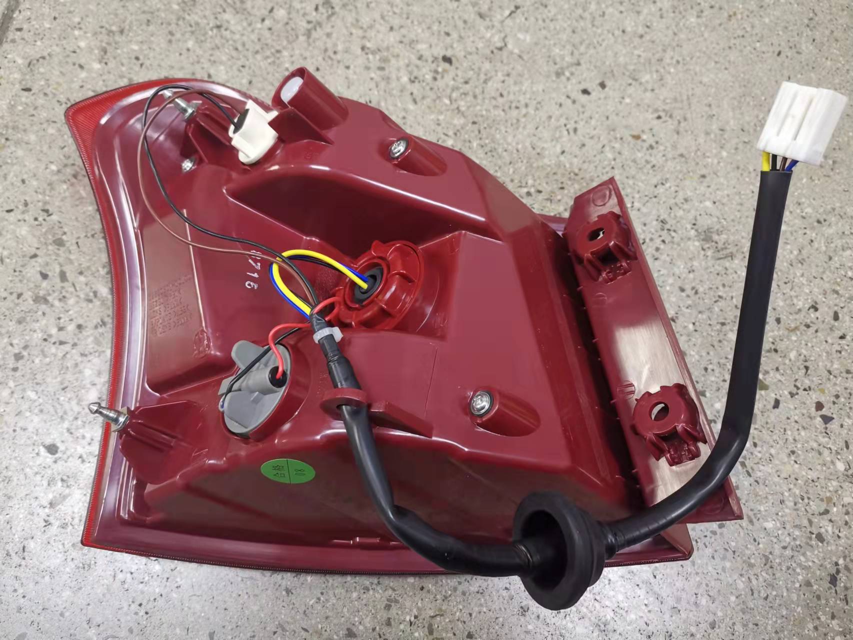 TAIL LAMP OUTER COMPLETE DFPV A60 F15 2012 OEM：LH 7521006/RH 7522006（后尾灯总成 外，适用：东风风神A60，2012年产）DVD17-0301