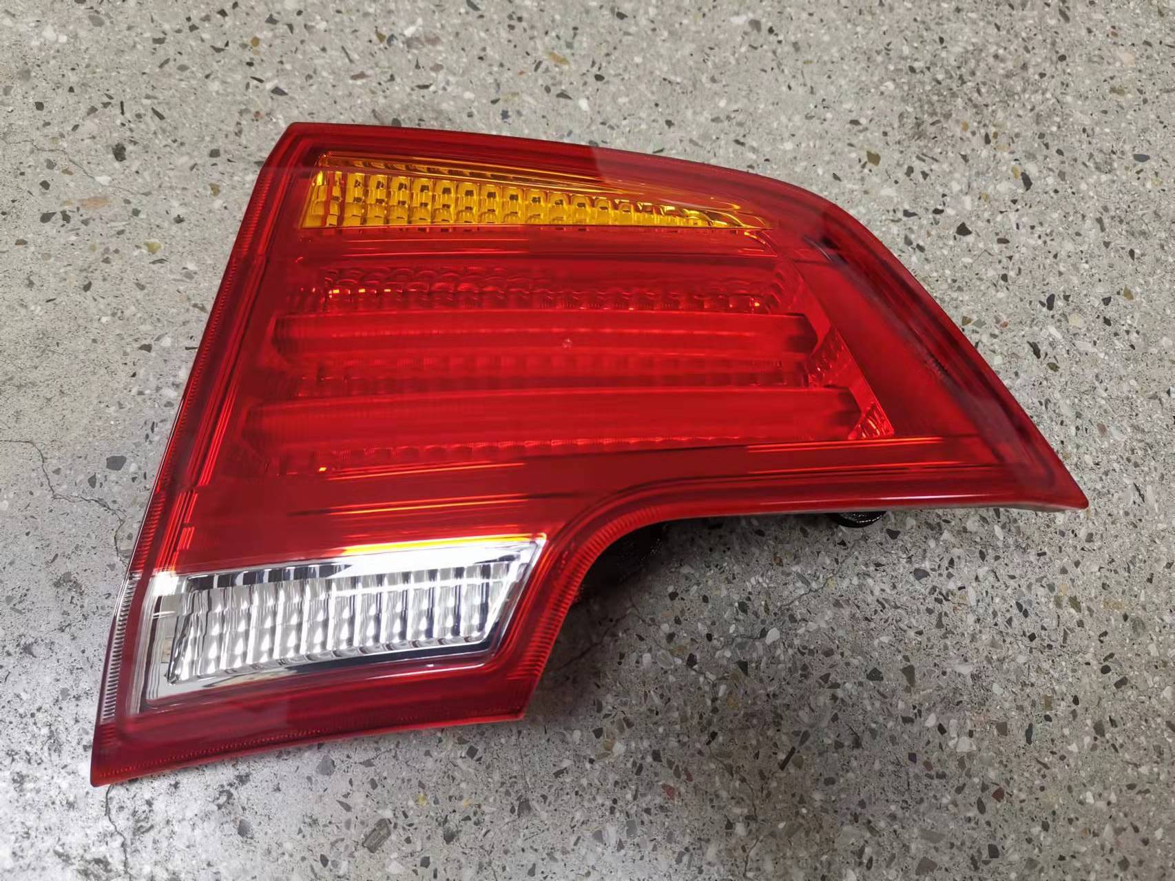 TAIL LAMP INNER COMPLETE DFPV A60 2015 OEM：LH/RH（后尾灯总成 内，适用：东风风神A60，2015年产）DVD17-0304