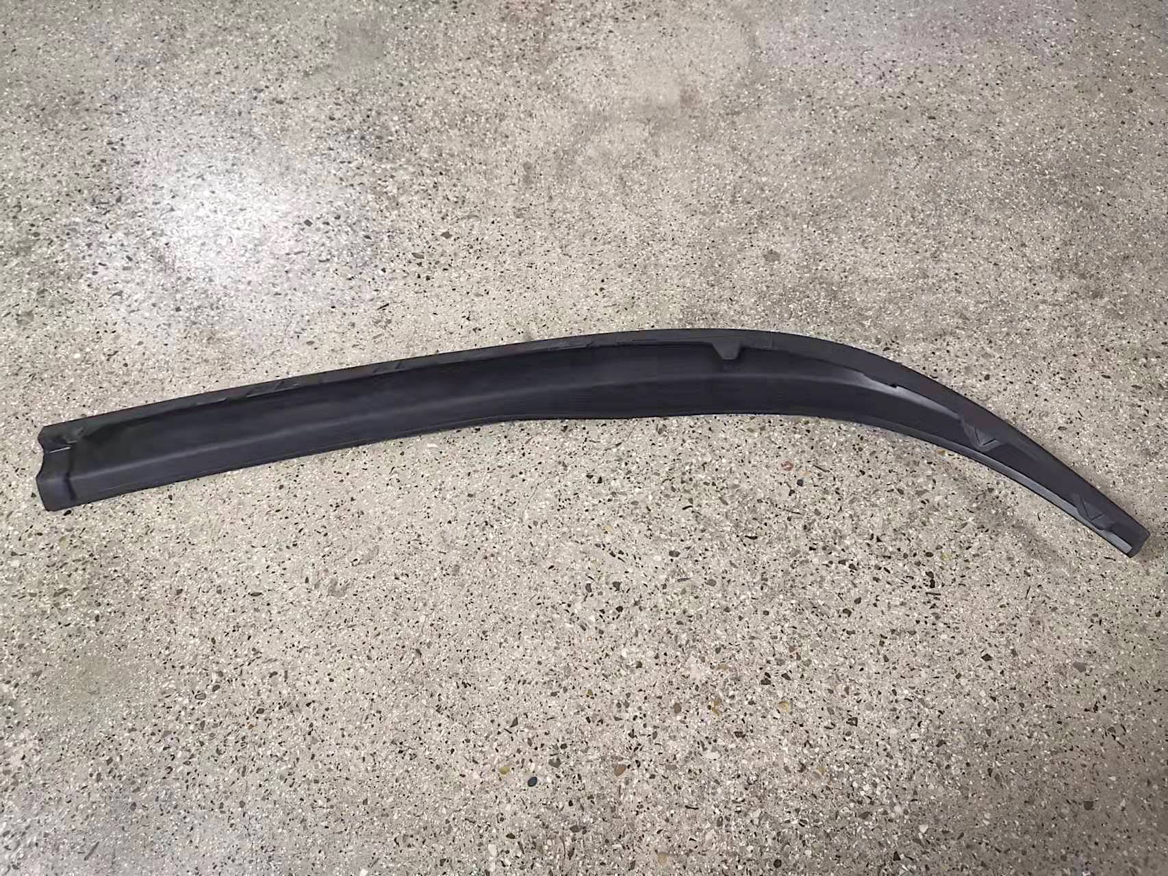 FRONT BUMPER SPOILER LH/RH PEUGEOT 207 2004 OEM:7414YT DVD44-0701-05
