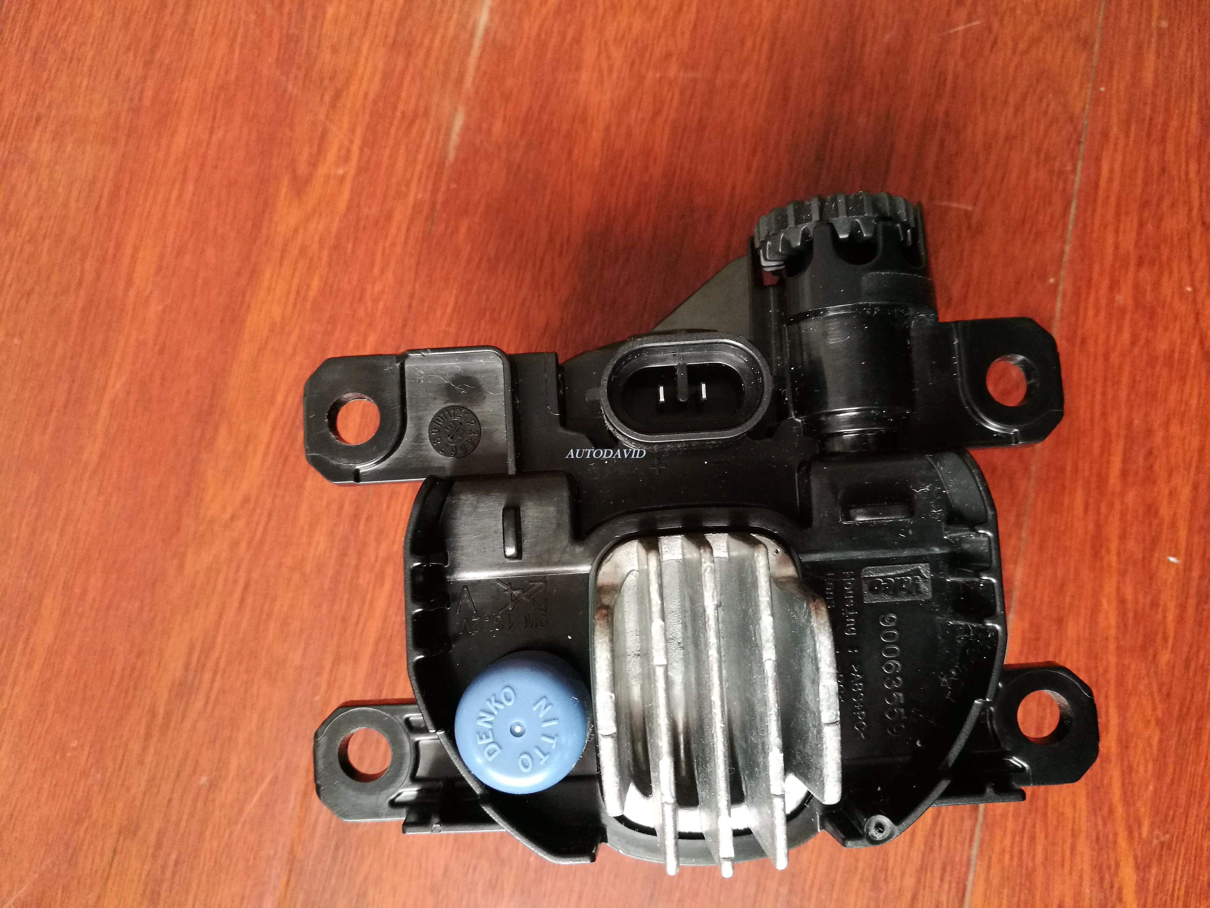 FOG LAMP LED TRIM PEUGEOT 508 W23R 2015 OEM：9807432580/9811333380 DVD18-0402