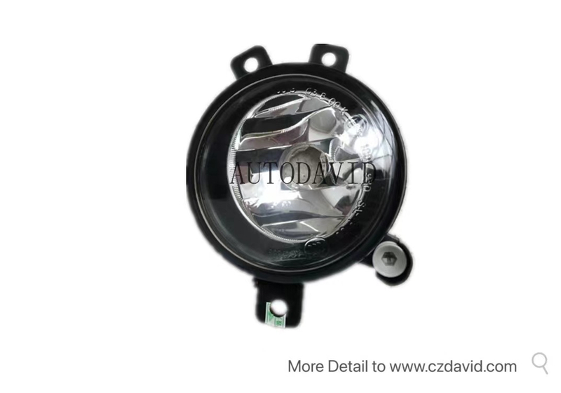 FOG LAMP WITHOUT BULB BMW X1 E84 16i 20i 2012-2015 OEM：LH 63172993525/RH 63172993526 DVD29-0408