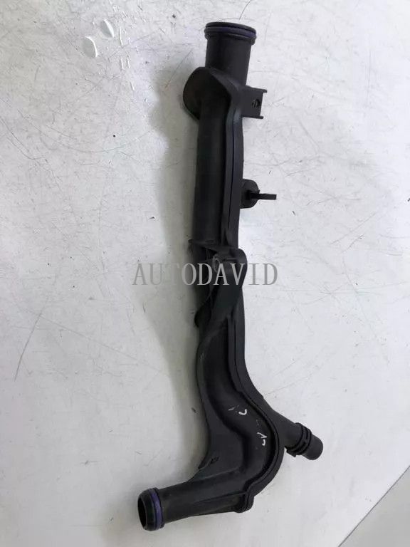 Engine Water Coolant Pipe Hose For Peugeot 301 208 308SW 2008 ,CITROEN C3 , C4 , DS3 OEM: 9806793080 HS02-023-031