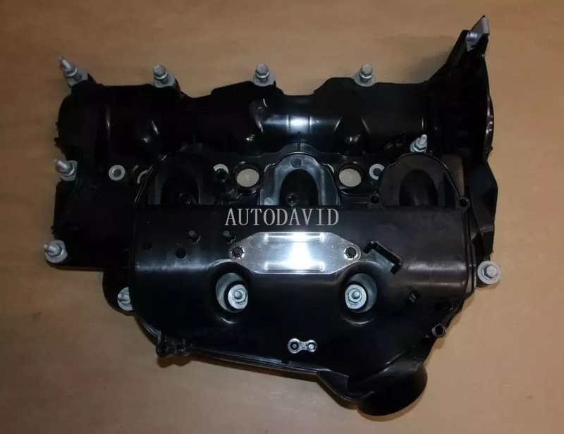 Cylinder Head Cover For PeugeotPEUGEOT 407 3.0HDI Citroen C5(X7) C6 OEM: 0248S2 HS01-018-031