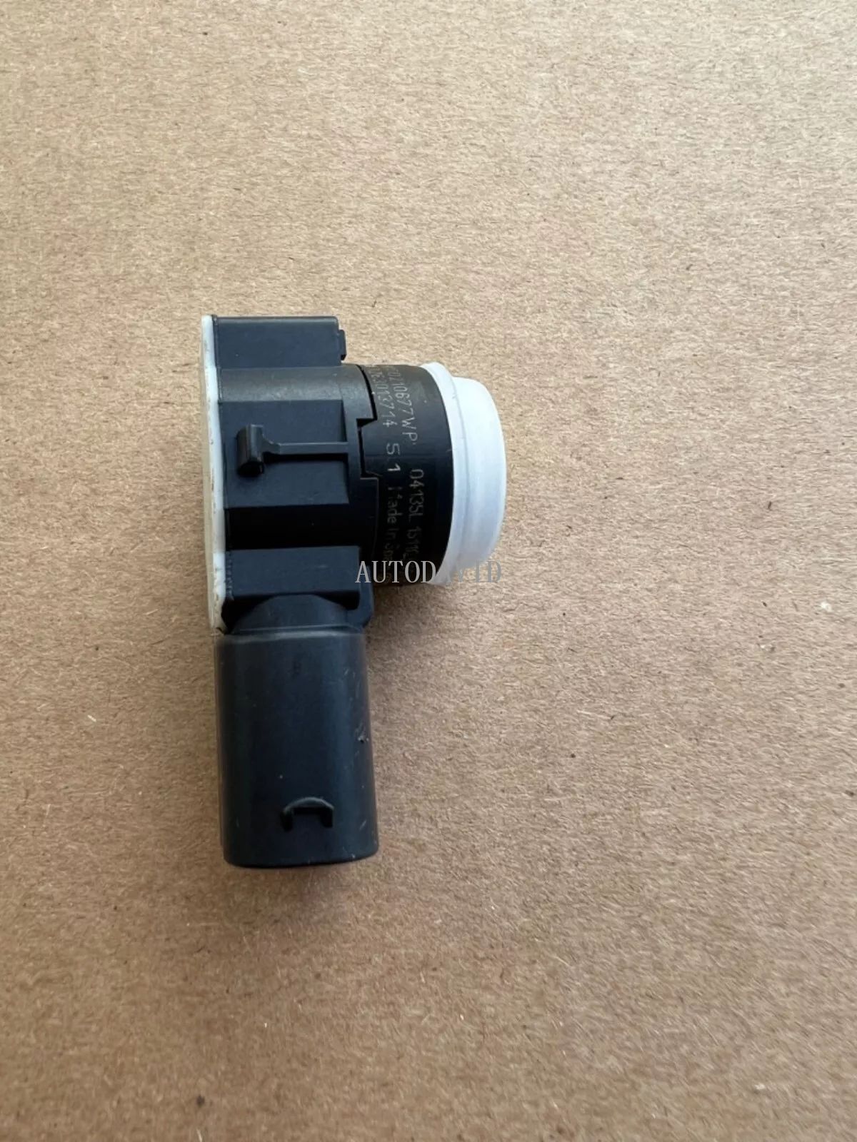 Bumper Parking Sensor For Peugeot 3008 5008 REAR PARKING,WHITE OEM: 9800210677VL 0263023079 9800210677WP HS02-027-076