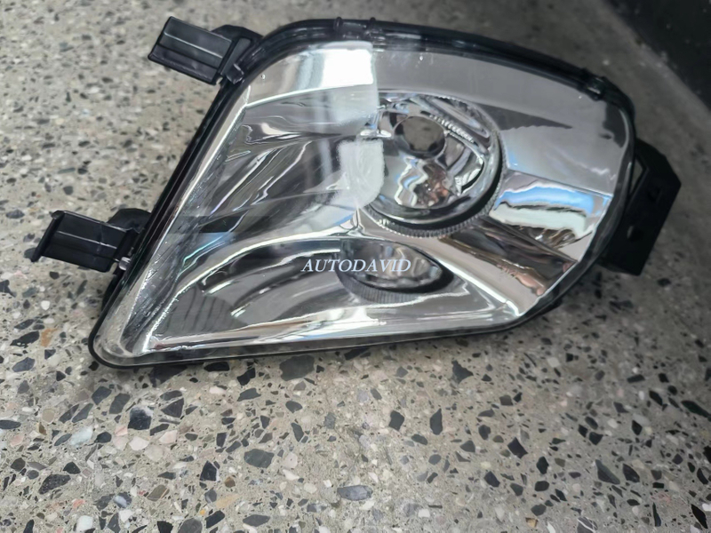 FOG LAMP COMPLETE PEUGEOT 408 T73 2013/308 2010 ABROAD OEM：LH 6208S6/RH 6206S6 DVD10-0401