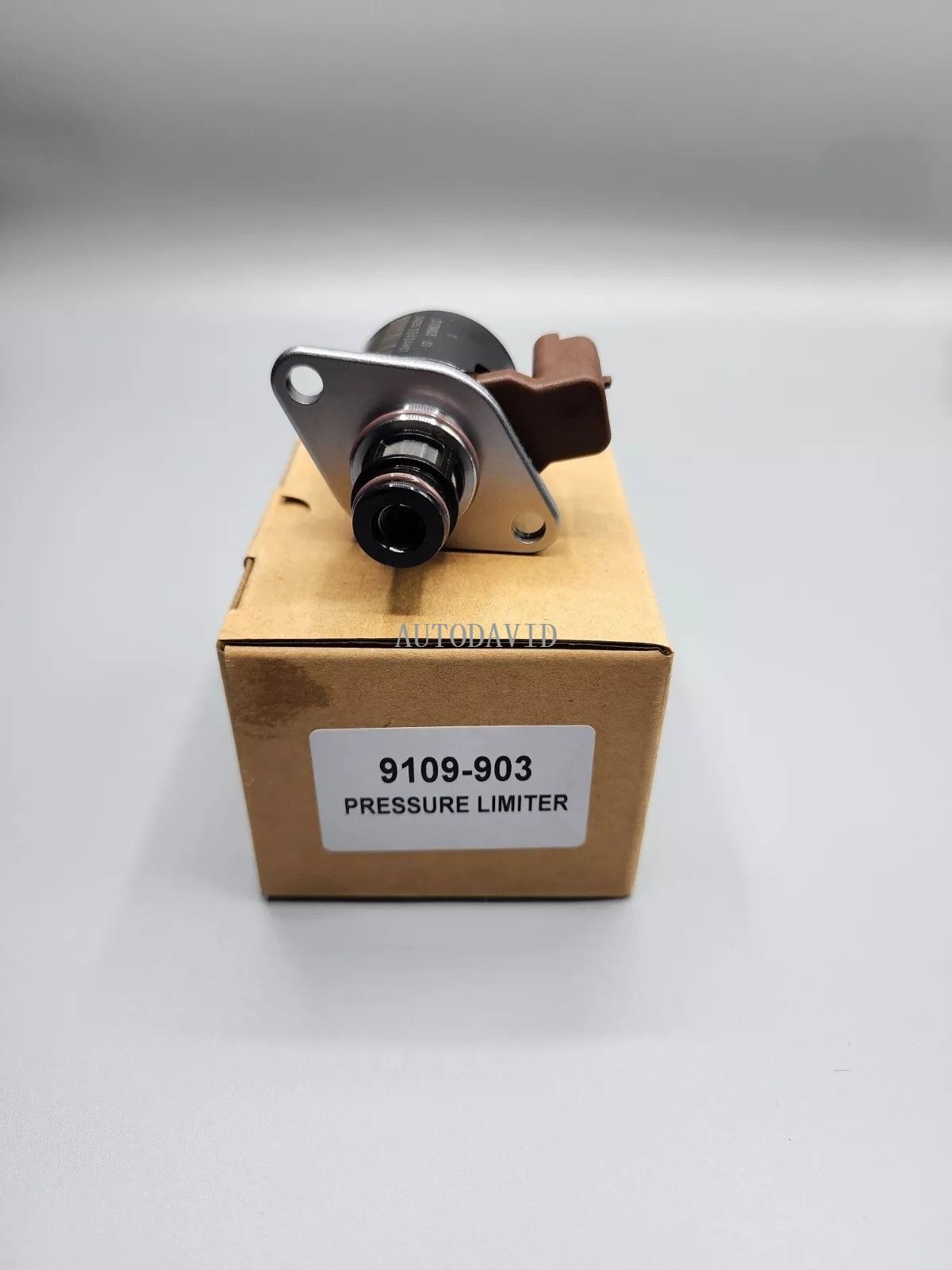 Fuel Pump Regulator Metering Pressure Control Valve Citroen C3 Peugeot OEM: 9307Z523B 9307Z509B/9307Z532A/7701206905/9307Z501C/9042Z013A HS03-033-009