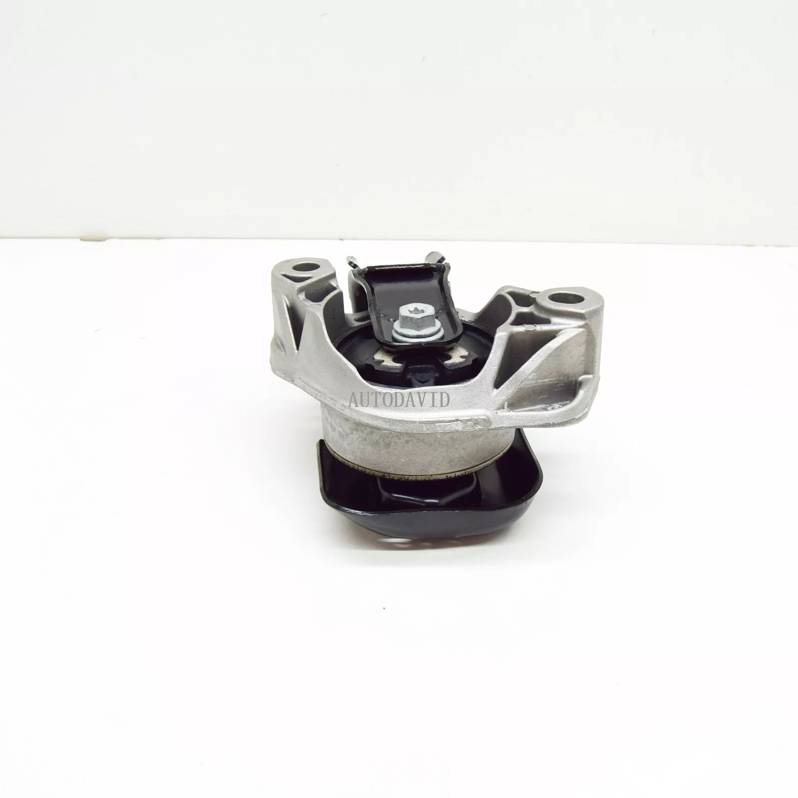 Engine Mount Mounting For Peugeot 308 OEM : 9804890680 HS01-015-020