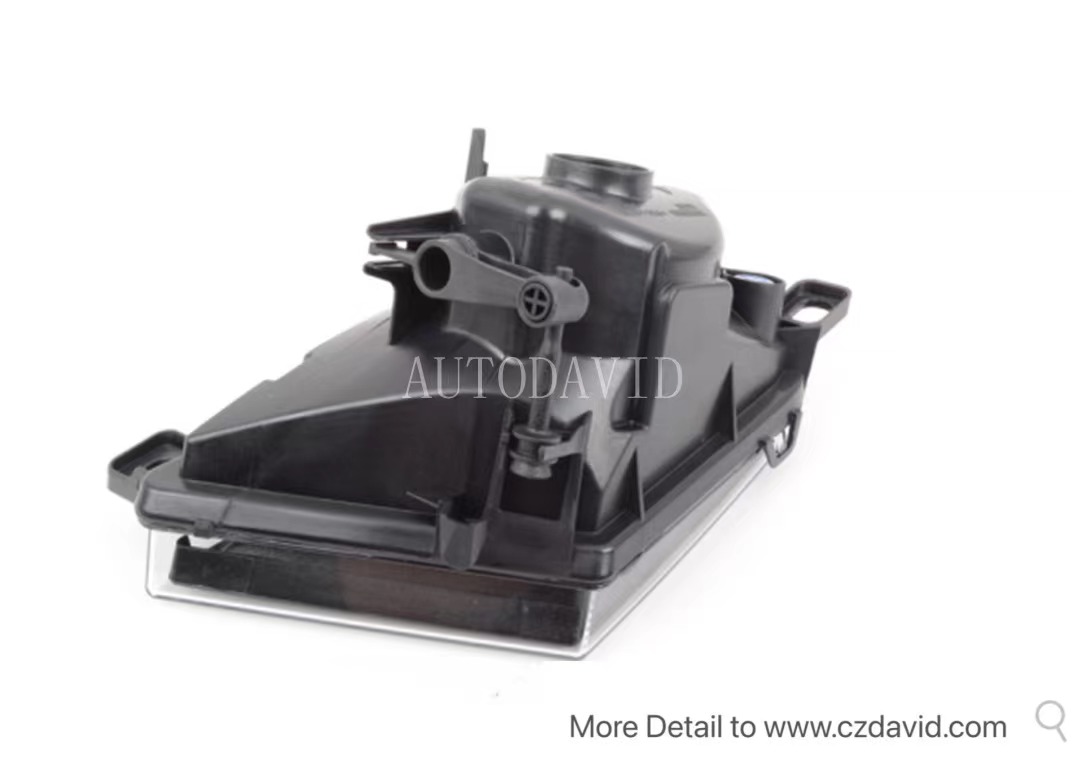 FOG LAMP WITHOUT BULB BMW 5 SERIES F10 2011-2013 OEM：LH 63177216885/RH 63177216886 DVD29-0409