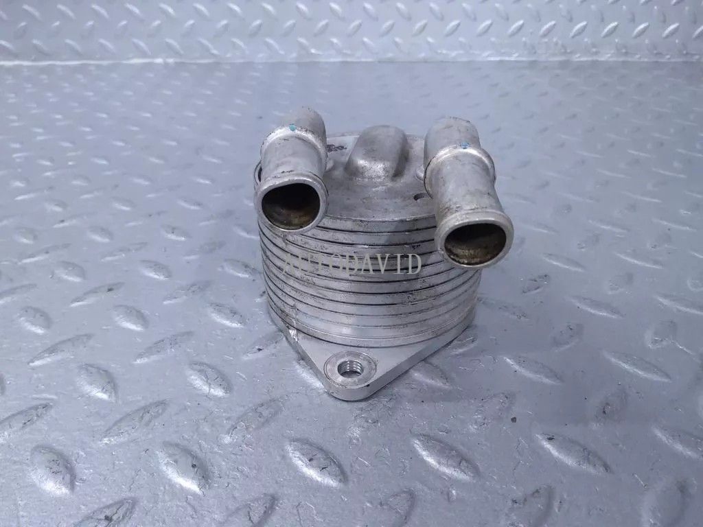 Oil Cooler for peugeot 208 308 5008 208 3008.citroenC3/4 DS3/4 OEM: 9827747580,3648065 HS30-300-014