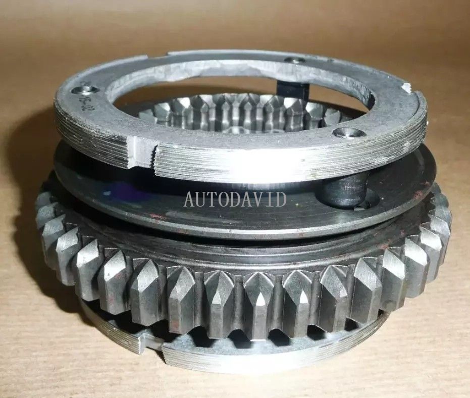 SX Gear 1/2 Synchroniser For Peugeot 206,307,207/1.6HDI,2008 ,3008,5008 .301 M43,Citroen models -C4 picasso 2006-2013 OEM: 2323E3 ,232385,9467601780 HS30-300-070