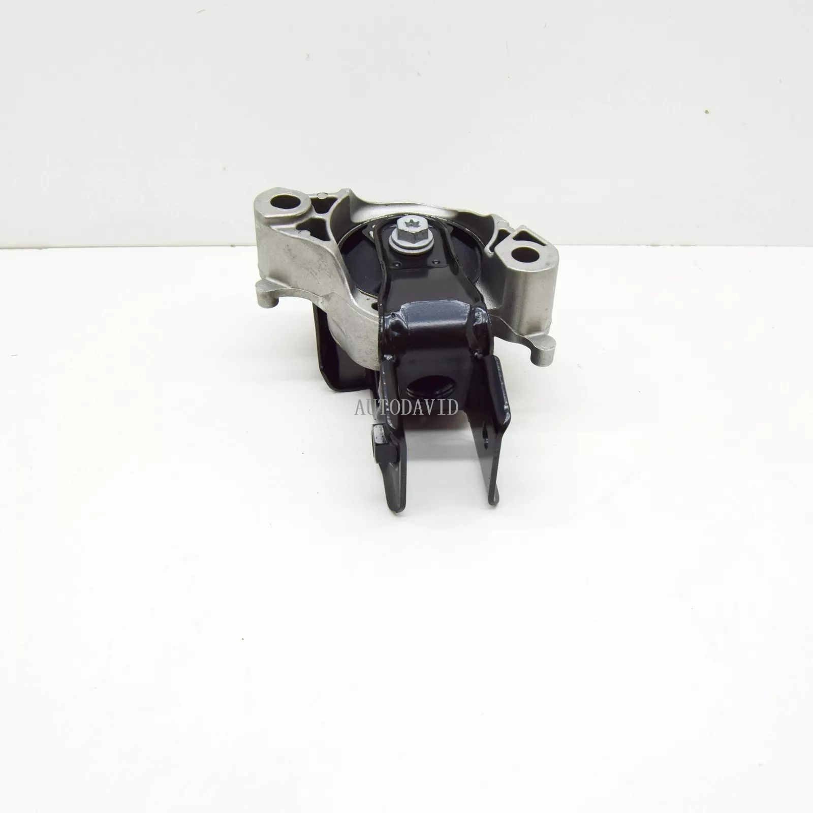 Engine Mount Mounting For Peugeot 308 OEM : 9804890680 HS01-015-020