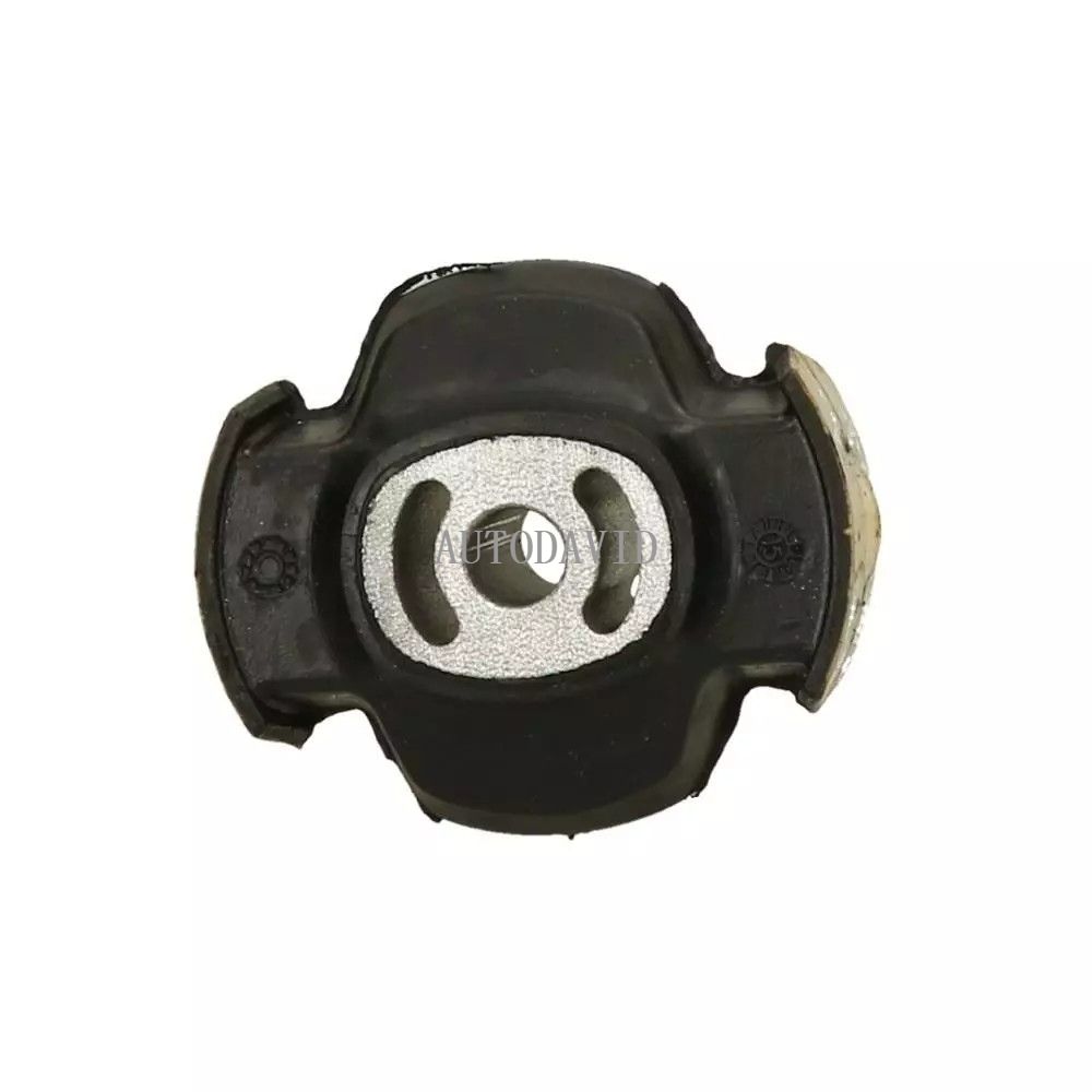 Engine Mount Support Right For Peugeot 406 806 807 EXPERT，Citroen C8 DISPATCH I (U6U_), JUMPY I (U6U_). OEM: 96277722 180634 80001523 HS01-015-075