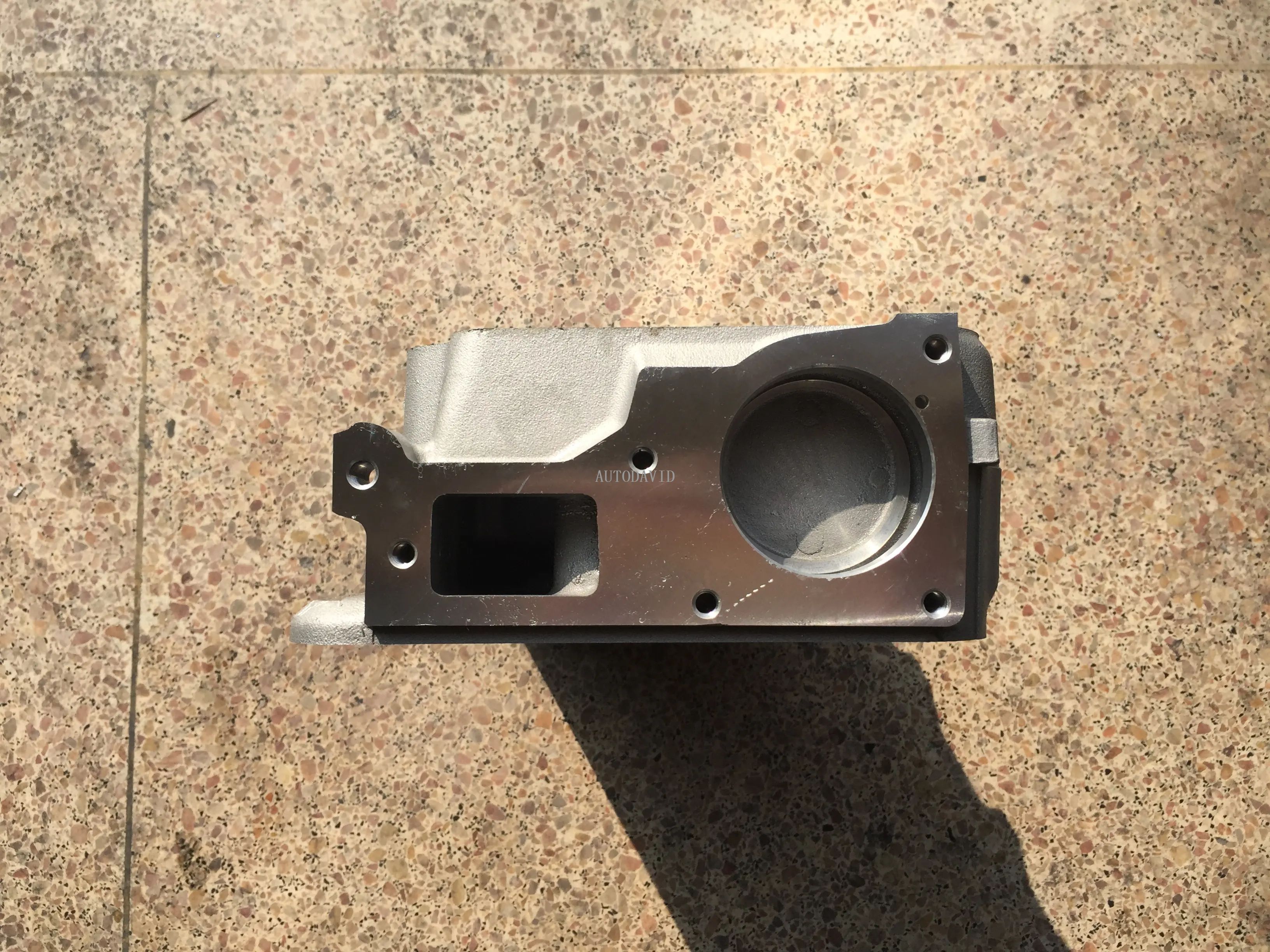 Cylinder Block For Peugeot 504 505 2.0L Engine XC7 XM7 XN1 OEM: 020014 0200C1/C2 HS01-016-009