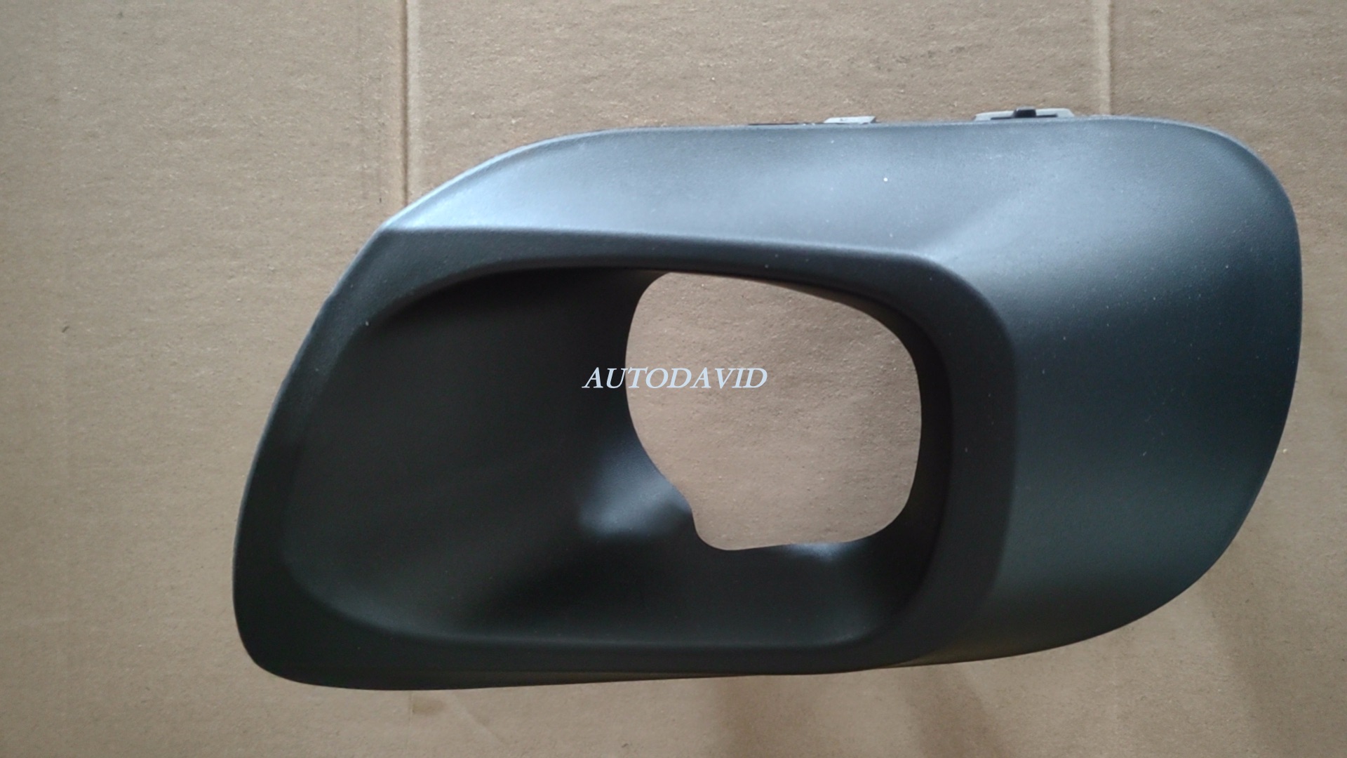 FOG LAMP CASE CTC5 AIRCROSS 2017 C84 OEM:LH YL008735XT/RH YL008736XT DVD36-0701-17