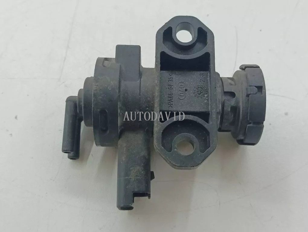 Turbo Pressure Solenoid Valve For Citroen C5 Peugeot 206 406 Partner 2.0 2.2 HDi OEM: 0928400414, 9635704380, 1628LQ, 96357043, 96422268 HS03-033-010