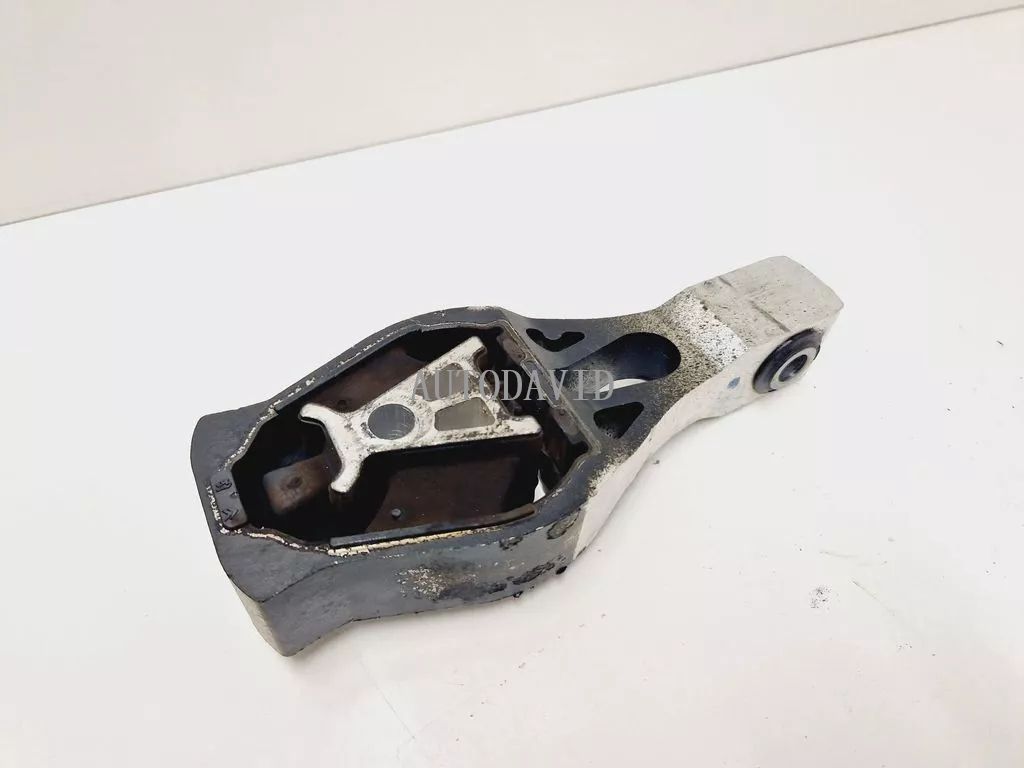 Engine Mount Right For Peugeot 3008 Citroen DS7 BERLINGO 408 308 OEM: 9811786680 9805734780 9800428280 HS01-015-025
