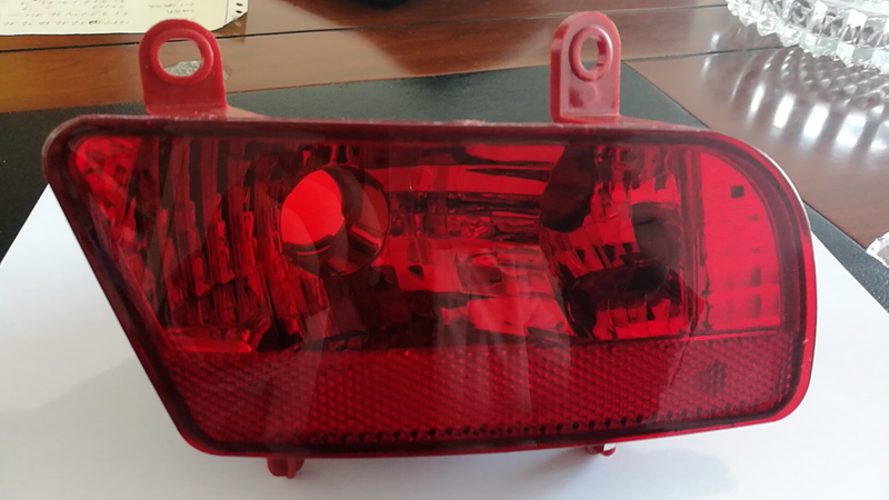 REAR FOG LAMP PEUGEOT3008 T88R 2015-2018 OEM：LH YL00112380/RH YL00112280 DVD33-0501