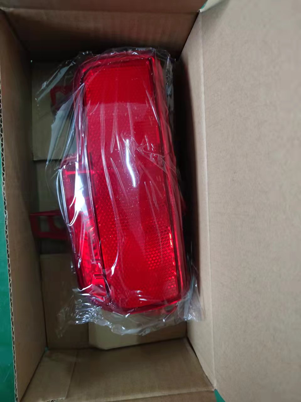 REAR FOG LAMP RH PEUGEOT 206+/207 2008 OEM：6351GX DVD014-0504