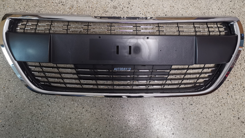 FRONT GRILLE COMPLETE CHROMED PEUGEOT 208 2016 OEM：NONE DVD42-0701-03