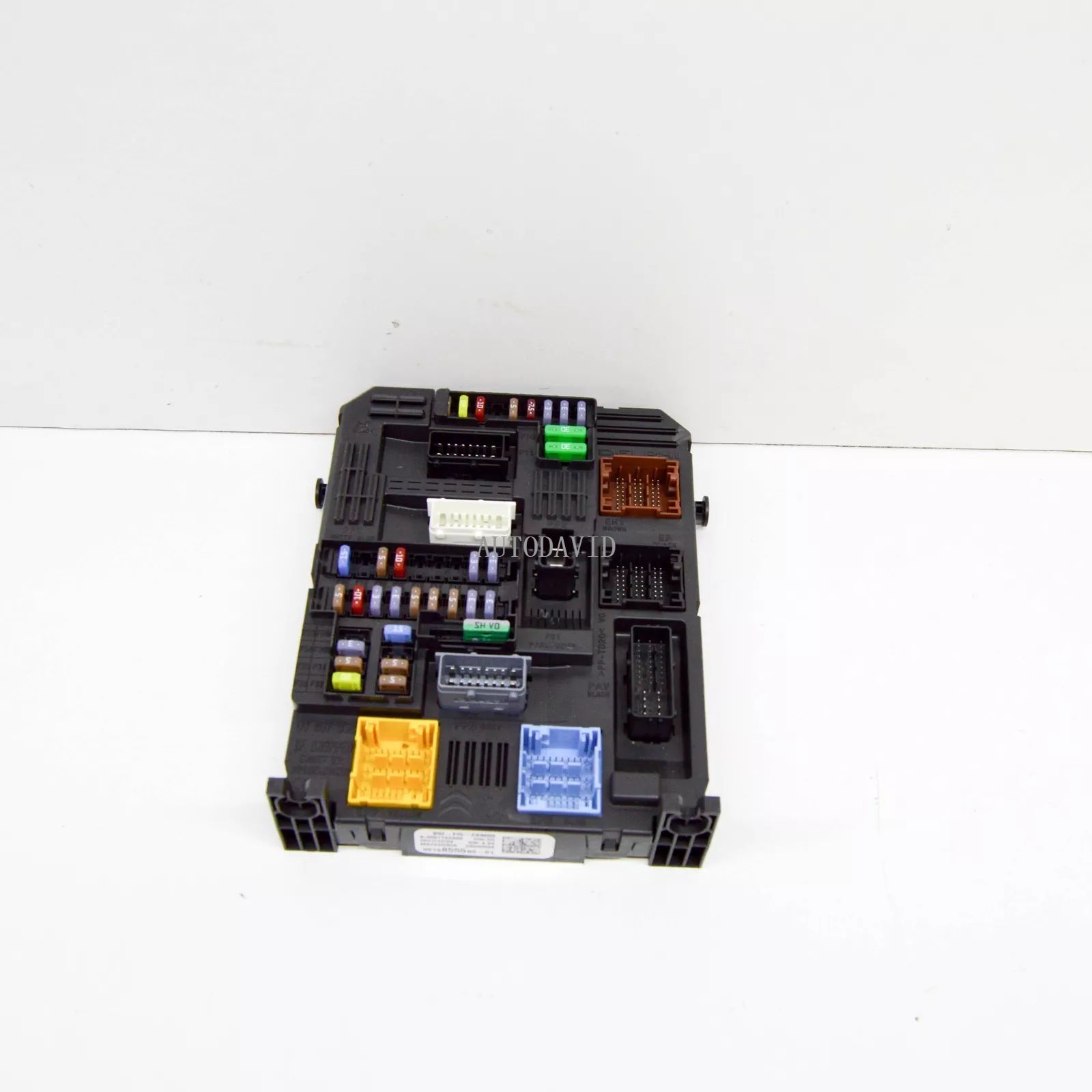 Engine Fuse Box BSM Assembly for Peugeot 3008 SUV 1.6 THP,Engine 5GZ (EP6FDT) OEM : 9819855580 28550098 HS01-042-014
