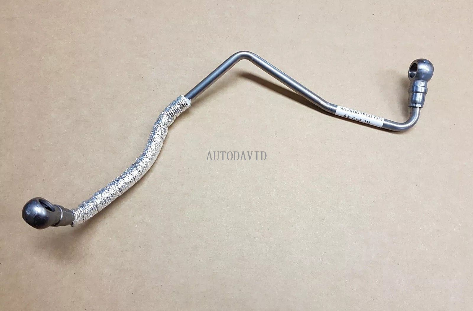 Tubo Olio Turbo For Peugeot 207 208 308 508 3008 5008 RCZ .Citroen C4 DS3 OEM: 037956 9824001880 HS02-023-011