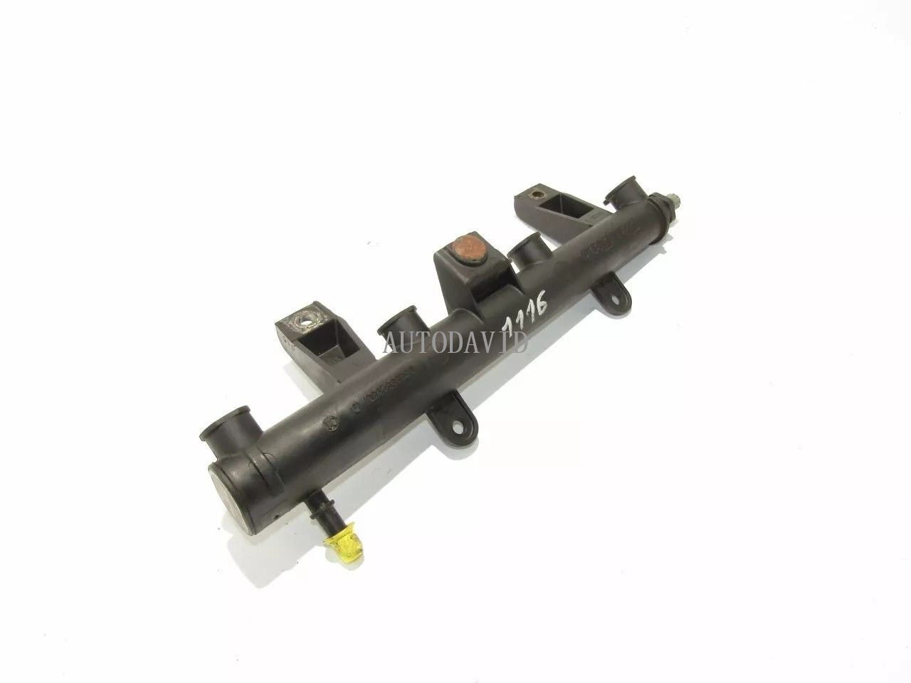 Fuel Injector Rail For Peugeot 307 ,Citroen C2 1.1 1.4 1.6 TU HFX OEM: 9628982980 HS02-023-005