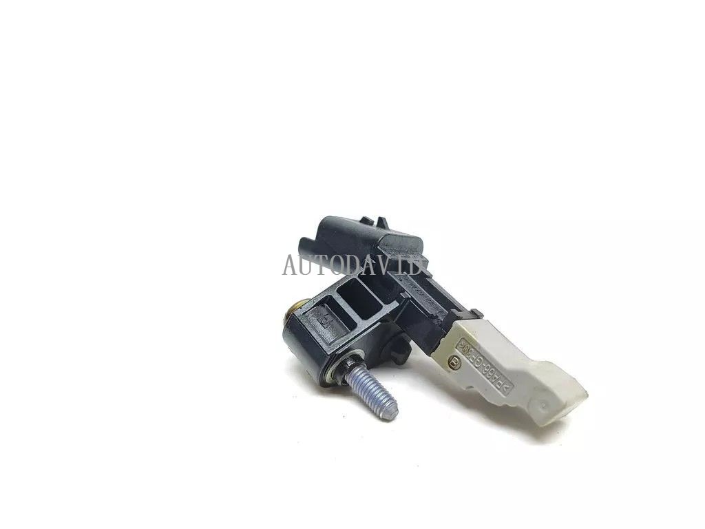 Camshaft Position Phase Sensor For Peugeot 2008 301 308 408 Citroen C3XR C4 1.2T OEM: 9675226780 9670253080 HS02-027-033