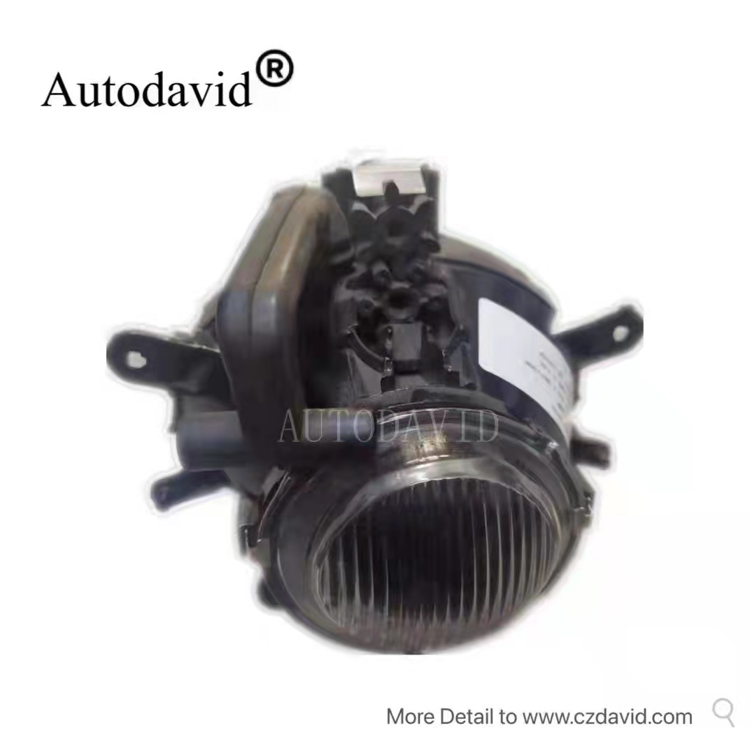 FOG LAMP WITHOUT BULB BMW 3 SERIES E46 320i 325i 330i 330Xi 2001-2004 OEM：LH 63176911007/RH 63170141608 DVD29-0422