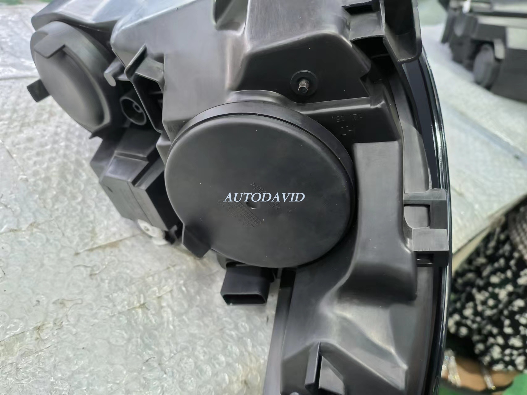 HEAD LAMP COMPLETE PEUGEOT 408 T93 2016 CN OEM：LH 9804938980/RH 9804937480 DVD30-0201