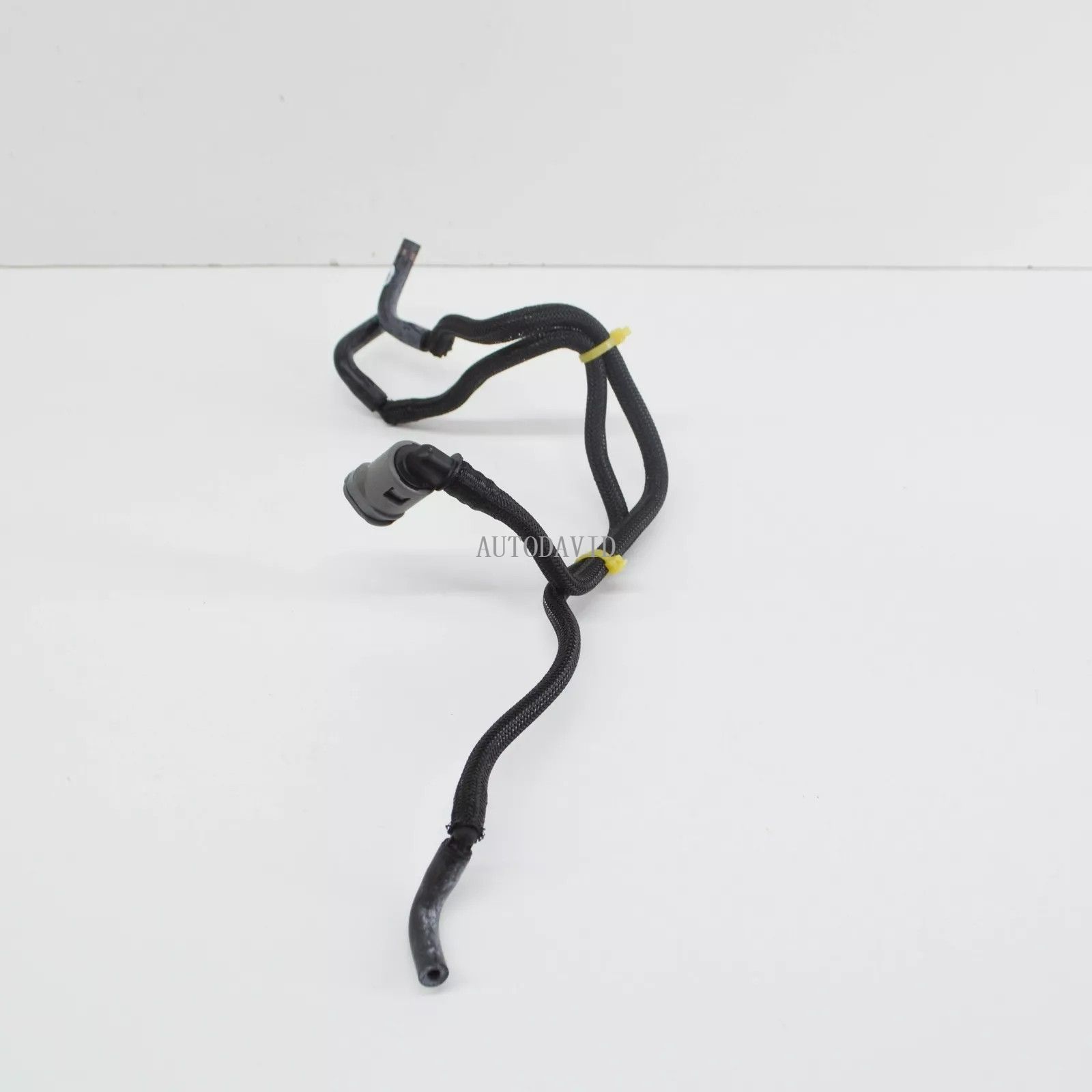 Fuel Line Pipe Control Vacuum Pipe For Peugeot 5008 P87 1.2T OEM: 9822341180 HS02-023-055