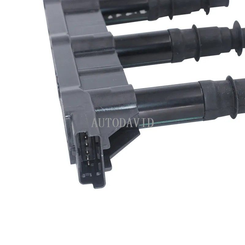 Ignition Coil for Peugeot1007 206 207 307,1.4 16V (ET3J4) Citroen C2 C3 C4(ET3J4),1.4 16V OEM : 5970.85 9651710680 HS01-040-004