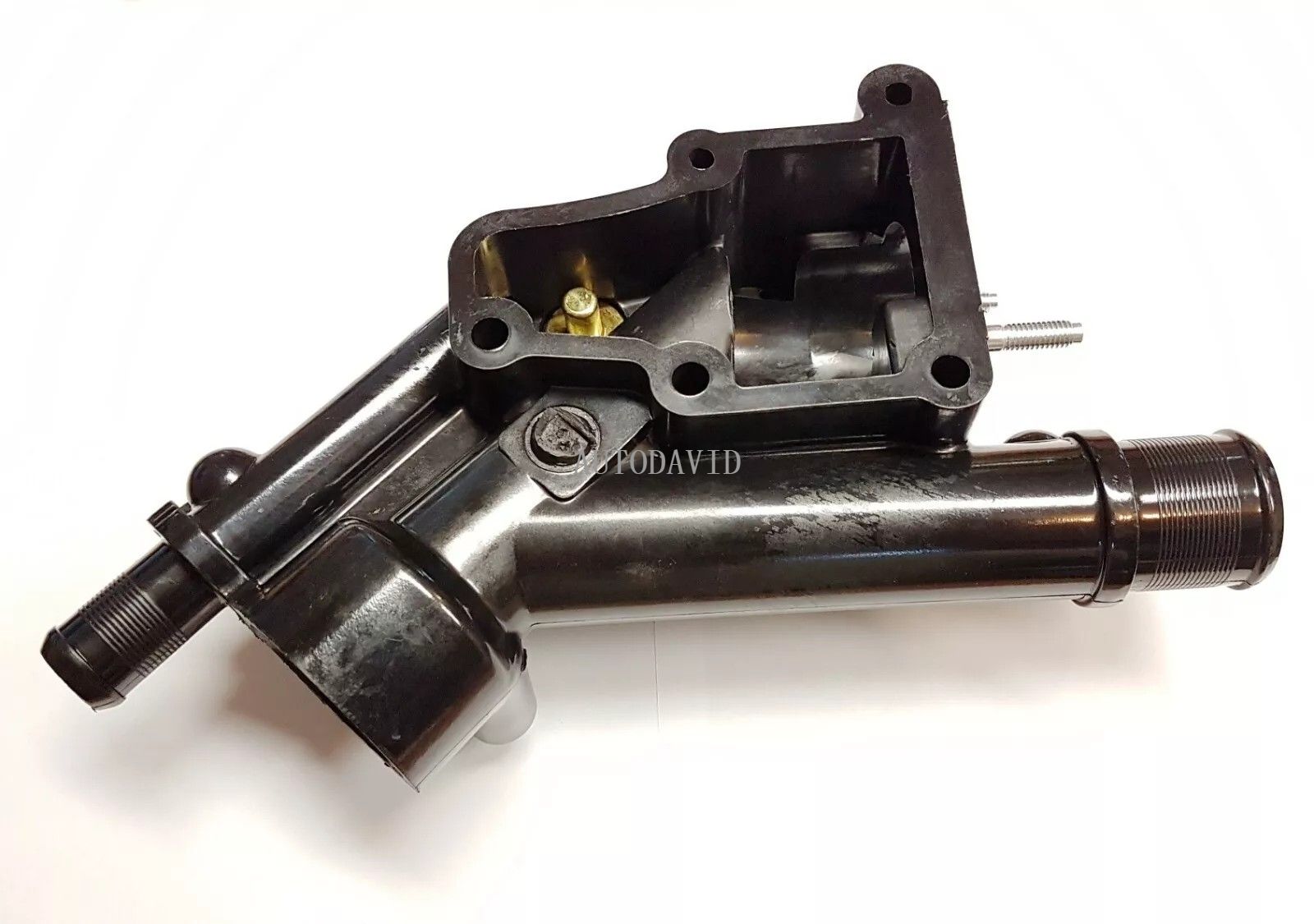 Cooling System Thermostat Assembly Water Flange For Peugeo307 308 406 407 508 Citroen C5 2.0 OEM: 1338AV 1338E4 9687927980 9645162480 9648542680 HS02-021-006