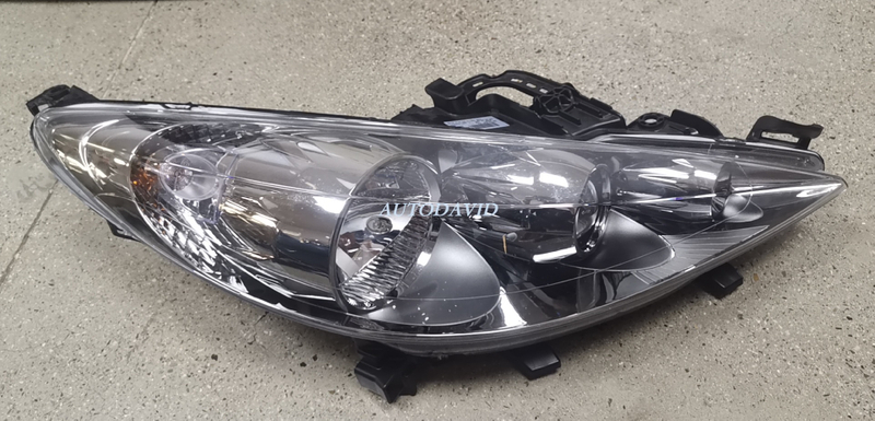 HEAD LAMP COMPLETE PEUGEOT 207 2004/2008 OEM：LH 6206H4/RH 6208H4 DVD43-0203