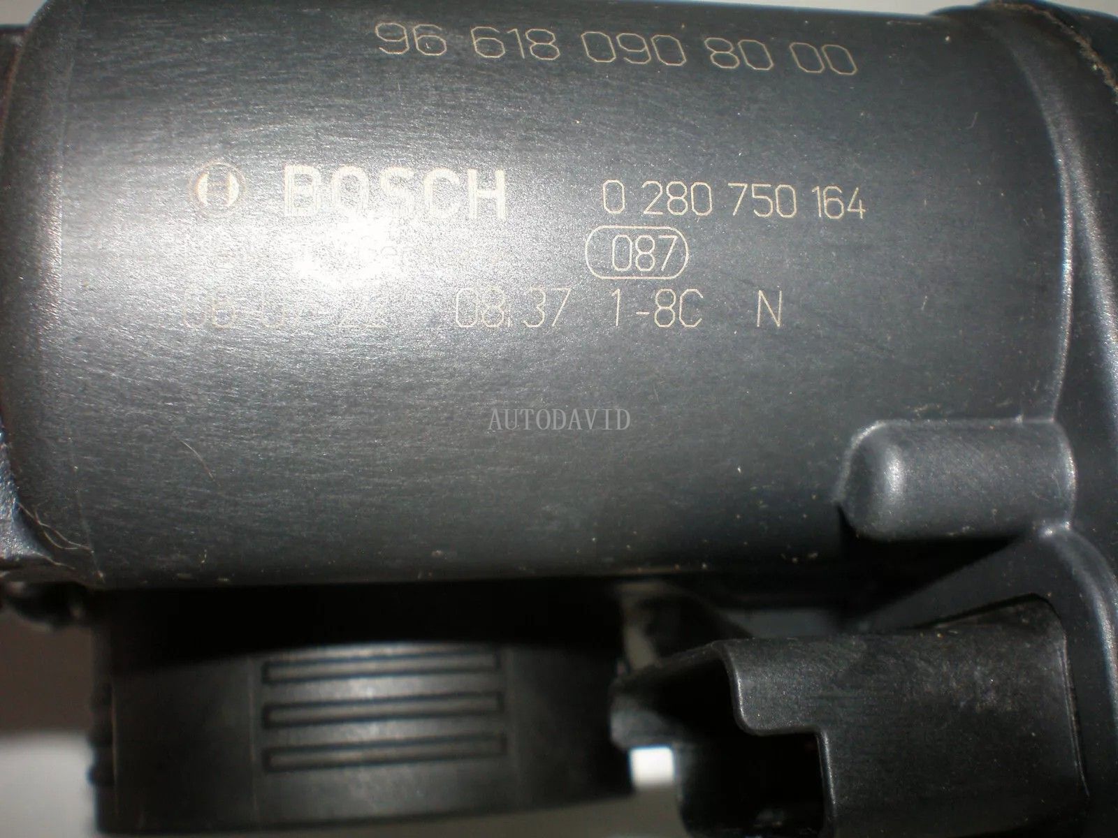 THROTTLE BODY FOR PEUGEOT 206,307/T63.Citroen C4, Berlingo OEM: 163637,1635z8, 9661809080 HS04-043-008. OEM: MF299G,0280750164