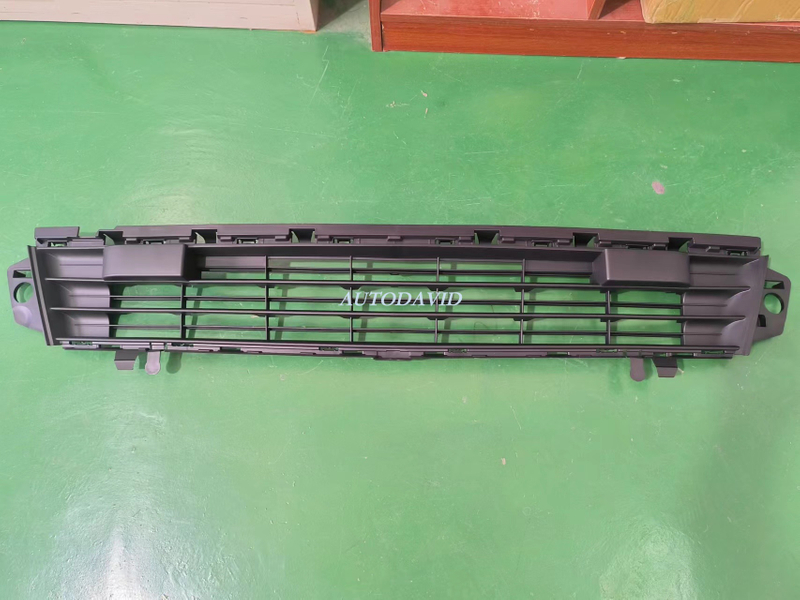 FRONT GRILLE LOWER PEUGEOT PARTNER 2015 OEM：9810963580/16800259XT DVD47-0701-04