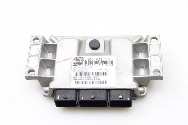 Engine control unit (ECU) for Peugeot 307 2003 1.4,Diesel OEM: 9653979480 9659099180 HS03-031-031