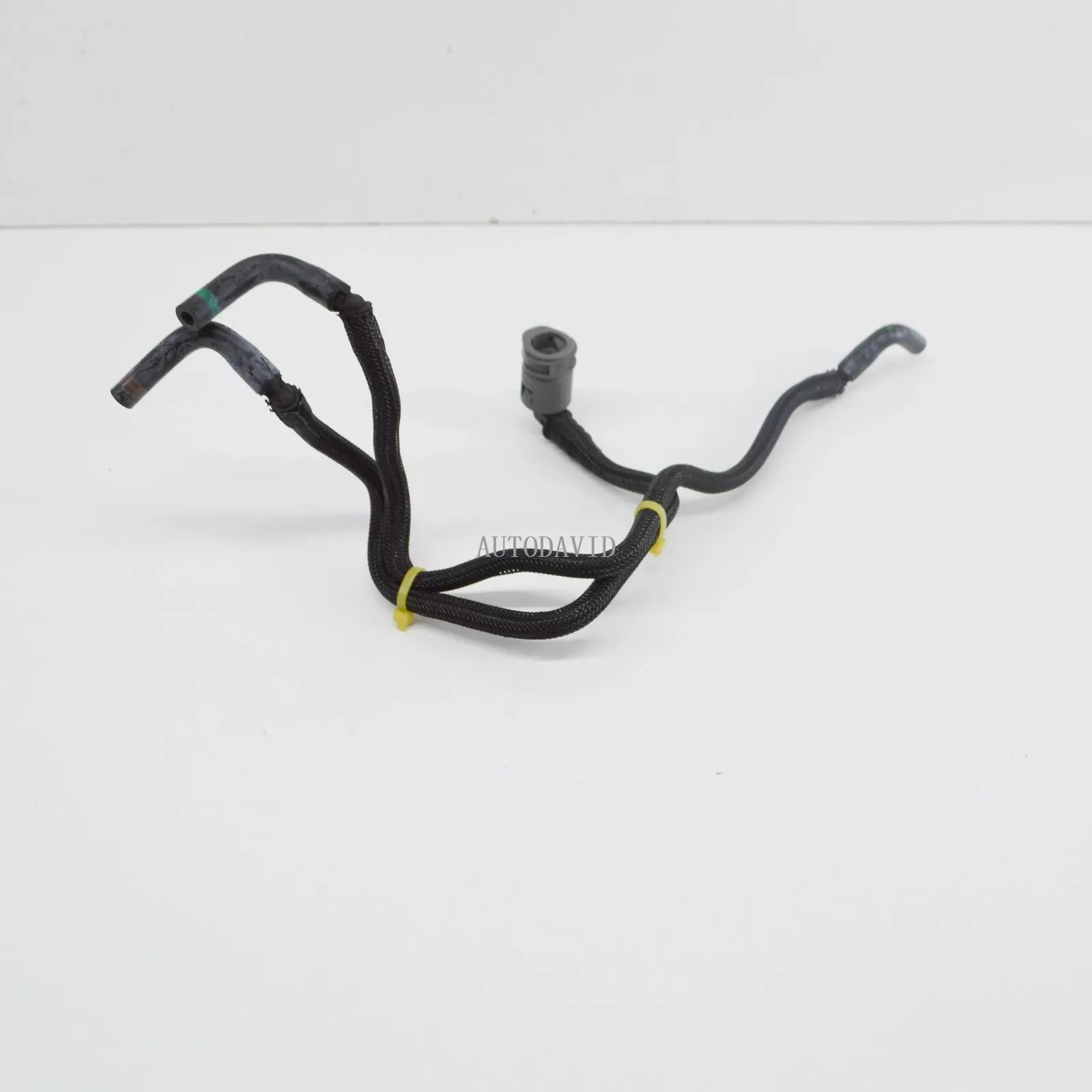 Fuel Line Pipe Control Vacuum Pipe For Peugeot 5008 P87 1.2T OEM: 9822341180 HS02-023-055