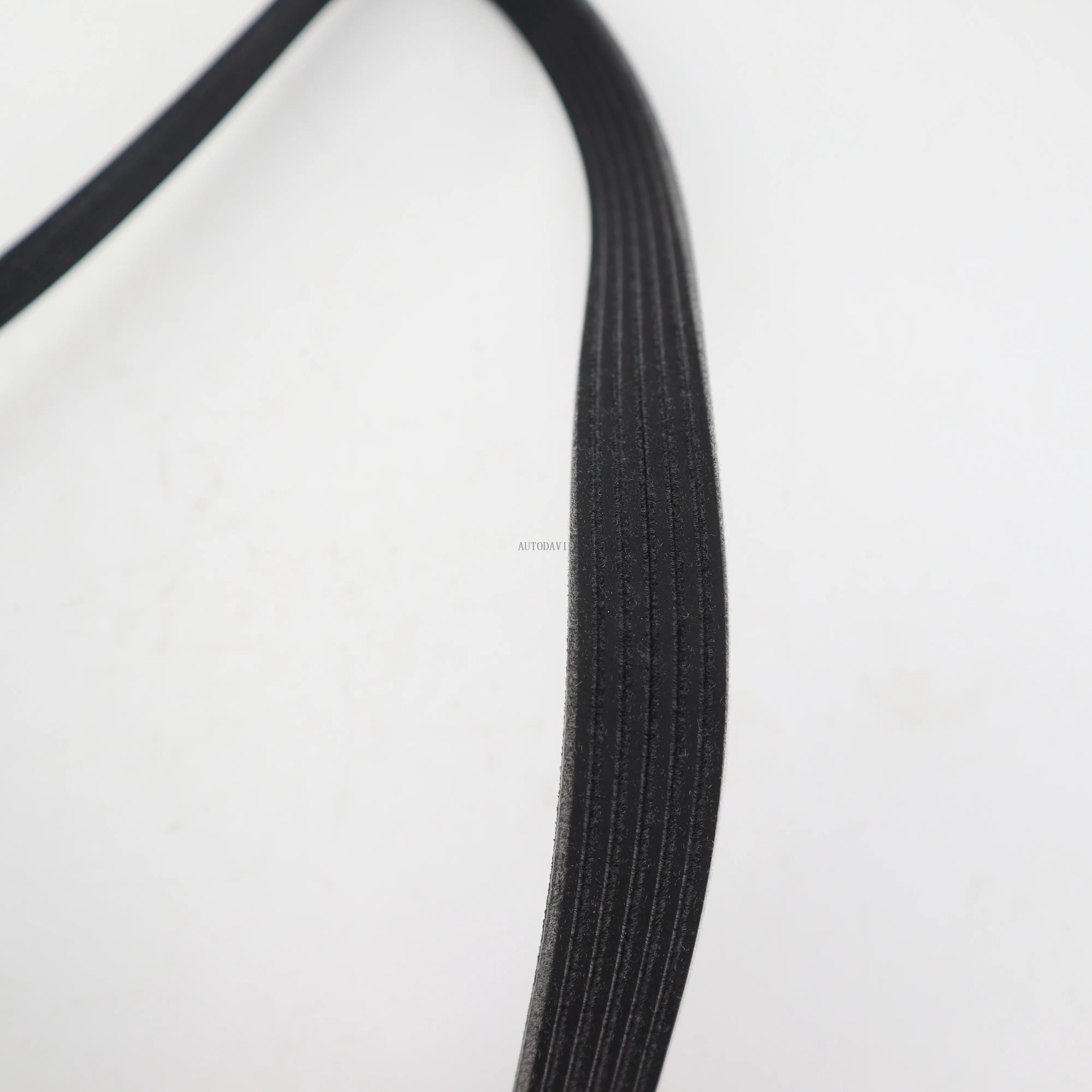 High Quality Belt Fan For Peugeot 2008 308 408 Citroen C3 C4 DS4 1.2T OEM: 9808281380 5750W1 5750XW 6PK1040 9633010480 HS01-017-005